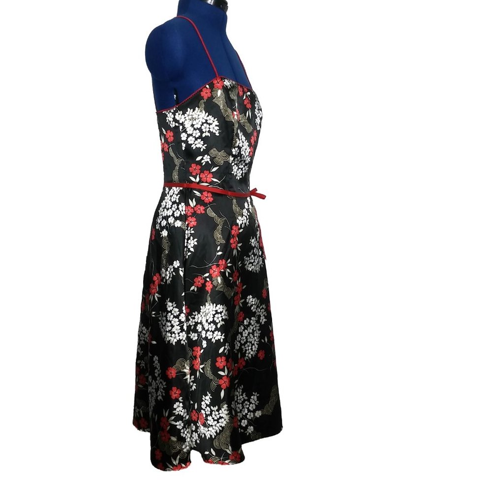 Rampage CDC Japanese Floral Print Strap Dress 6 - Picture 6 of 9